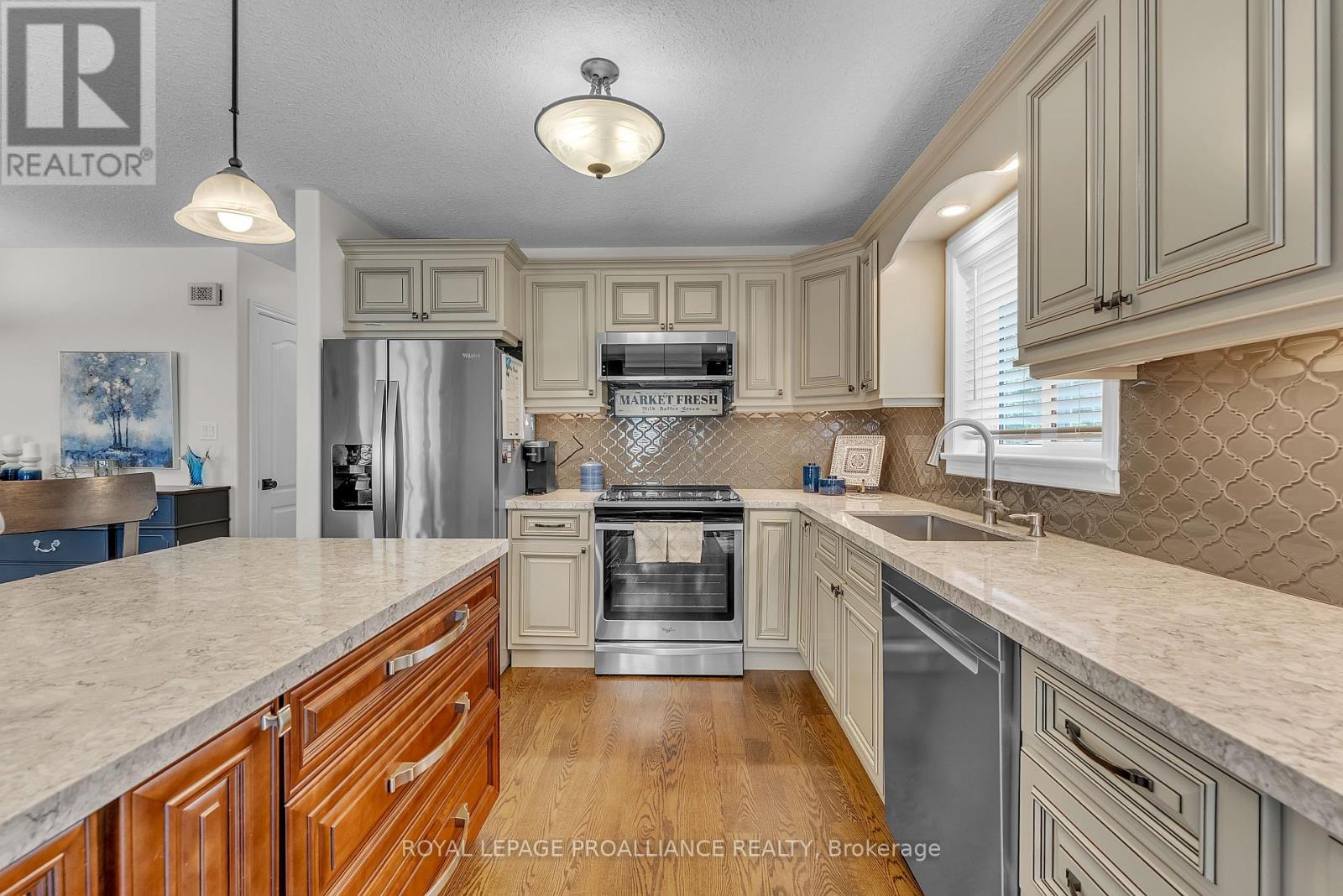 21859 Loyalist Parkway, Quinte West, Ontario  K0K 1L0 - Photo 12 - X12370086