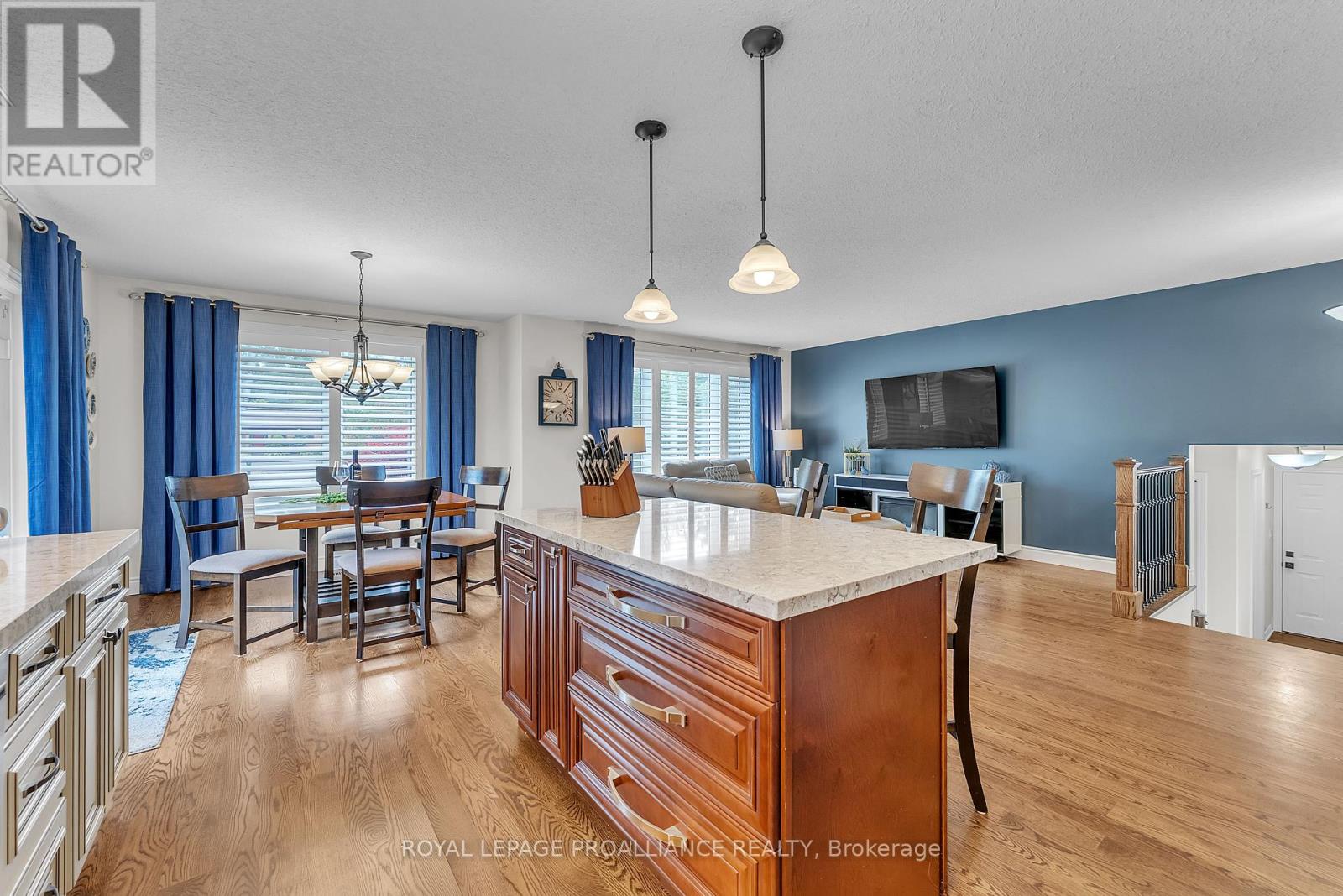 21859 Loyalist Parkway, Quinte West, Ontario  K0K 1L0 - Photo 14 - X12370086
