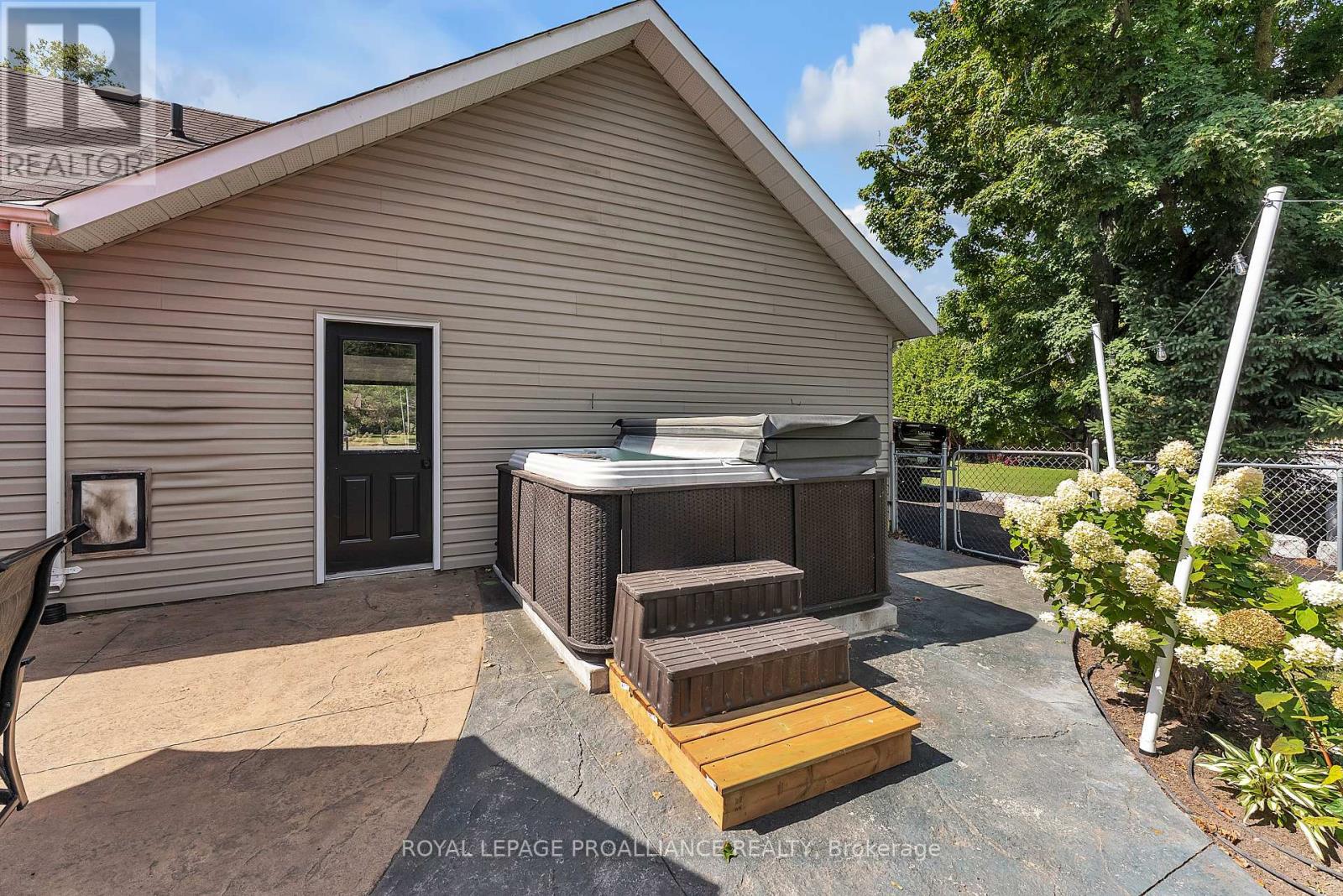 21859 Loyalist Parkway, Quinte West, Ontario  K0K 1L0 - Photo 45 - X12370086