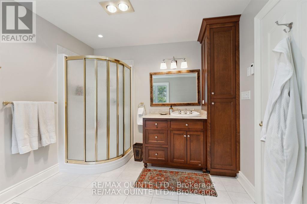 3225 County Road 8, Prince Edward County, Ontario  K0K 2T0 - Photo 22 - X12370437