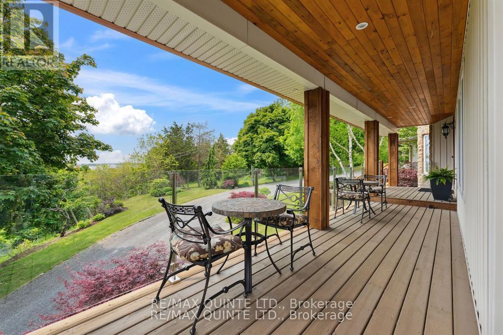 3225 County Road 8, Prince Edward County, Ontario  K0K 2T0 - Photo 5 - X12370437