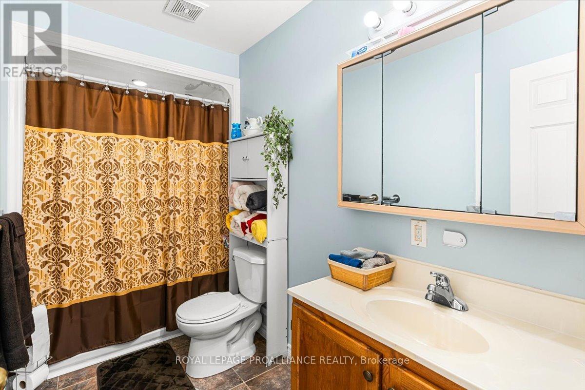 368 Stanley Avenue, Deseronto, Ontario  K0K 1X0 - Photo 17 - X12370588
