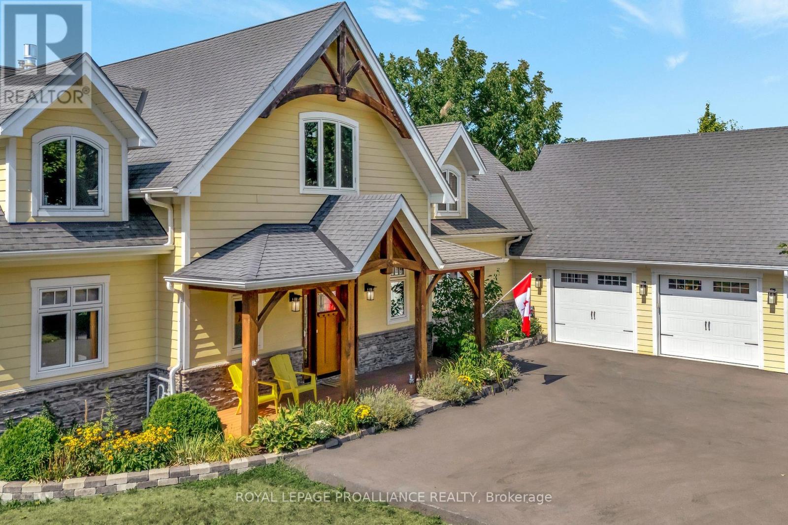 12698 Loyalist Parkway, Prince Edward County, Ontario  K0K 2T0 - Photo 9 - X12371479
