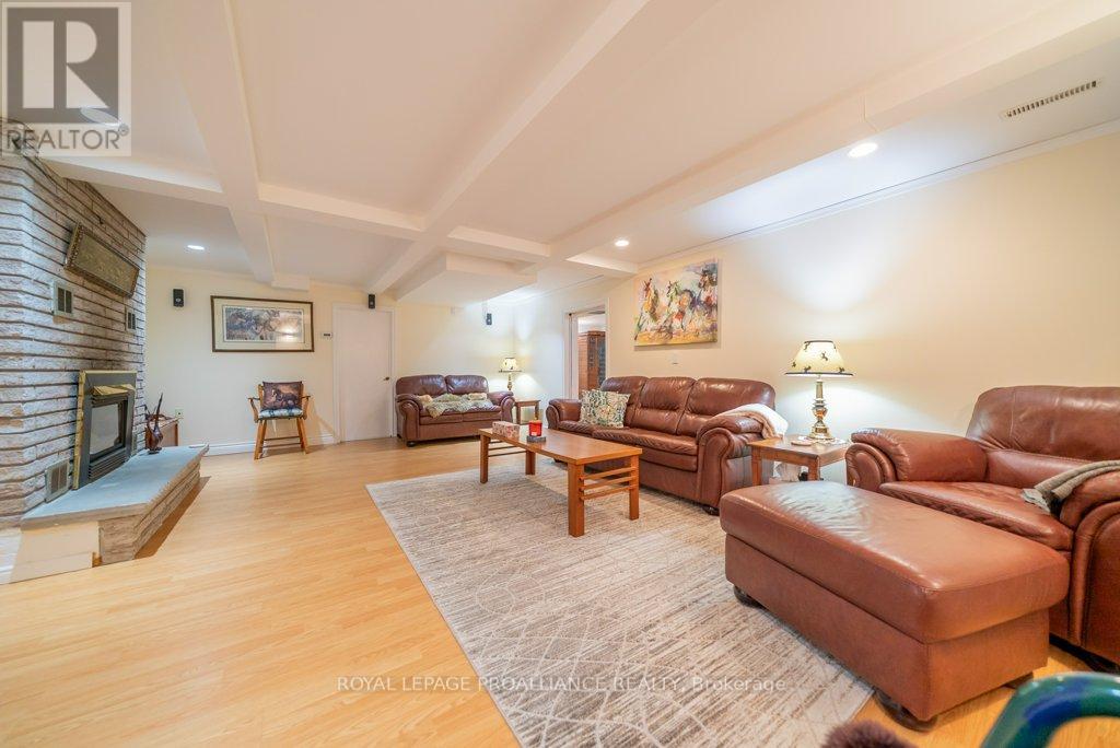 1676 Foxboro Stirling Road, Quinte West, Ontario  K0K 3E0 - Photo 27 - X12371753