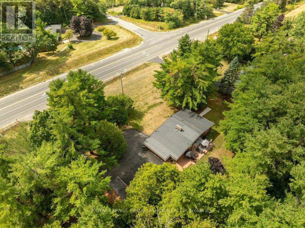 1676 Foxboro Stirling Road, Quinte West, Ontario  K0K 3E0 - Photo 46 - X12371753
