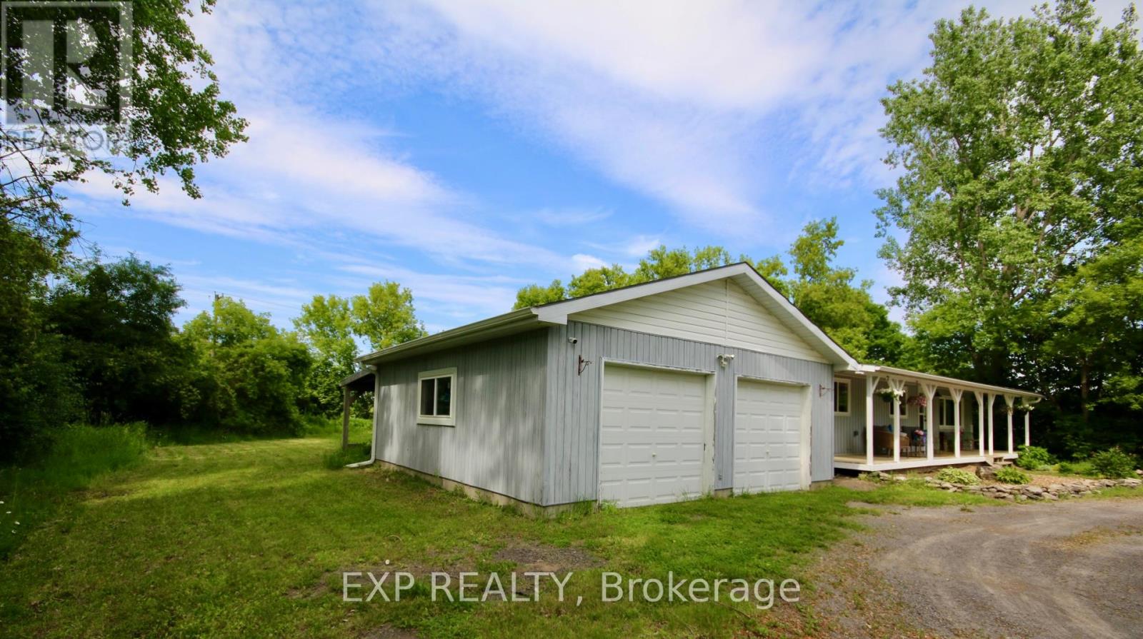 825 County Road 8 Road, Prince Edward County, Ontario  K0K 2T0 - Photo 27 - X12372461