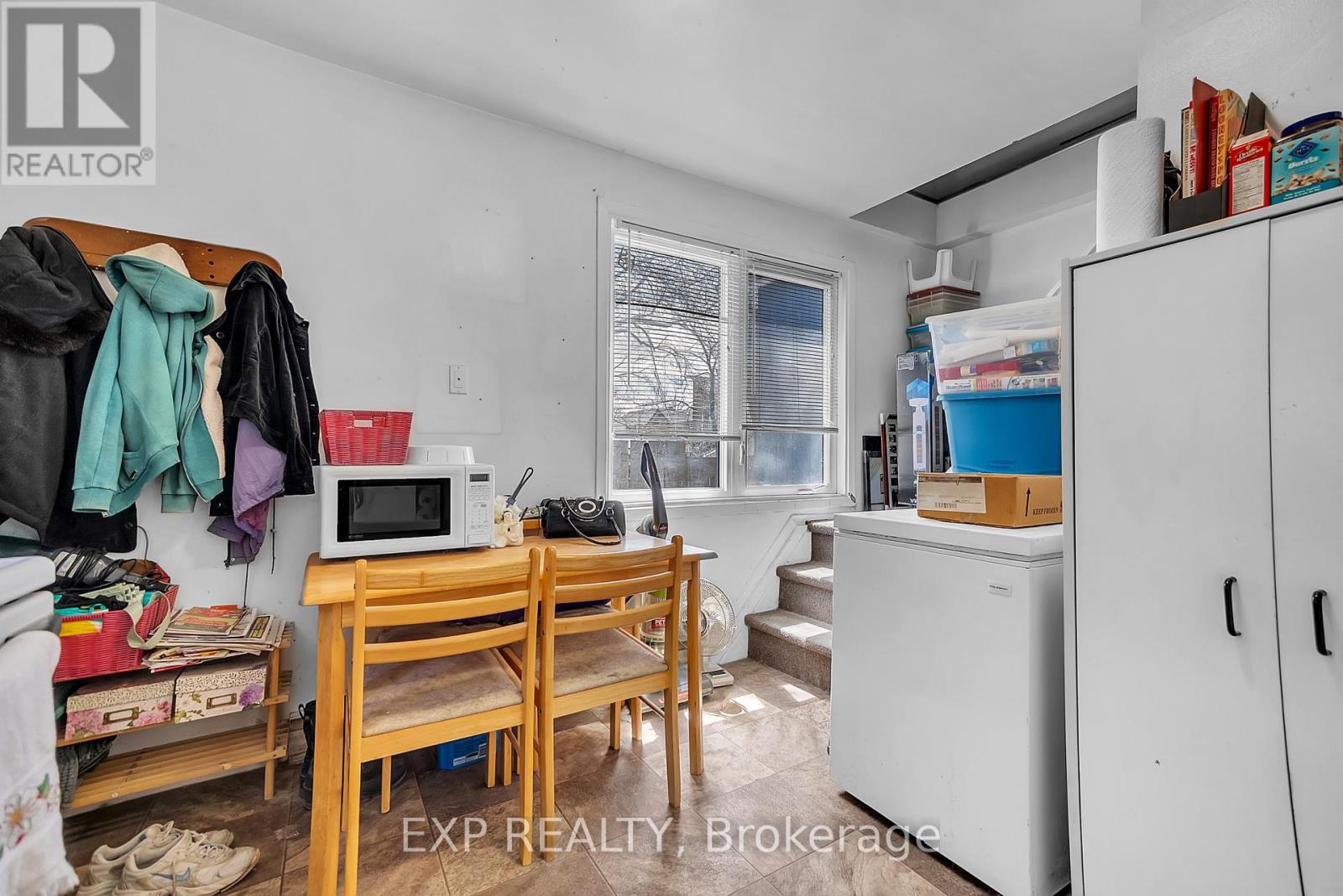 147 Victoria Avenue, Belleville, Ontario  K8N 2B3 - Photo 5 - X12373721