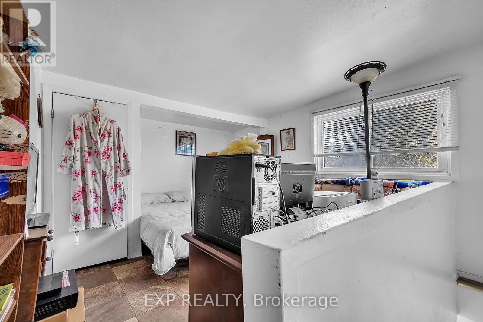 147 Victoria Avenue, Belleville, Ontario  K8N 2B3 - Photo 7 - X12373721