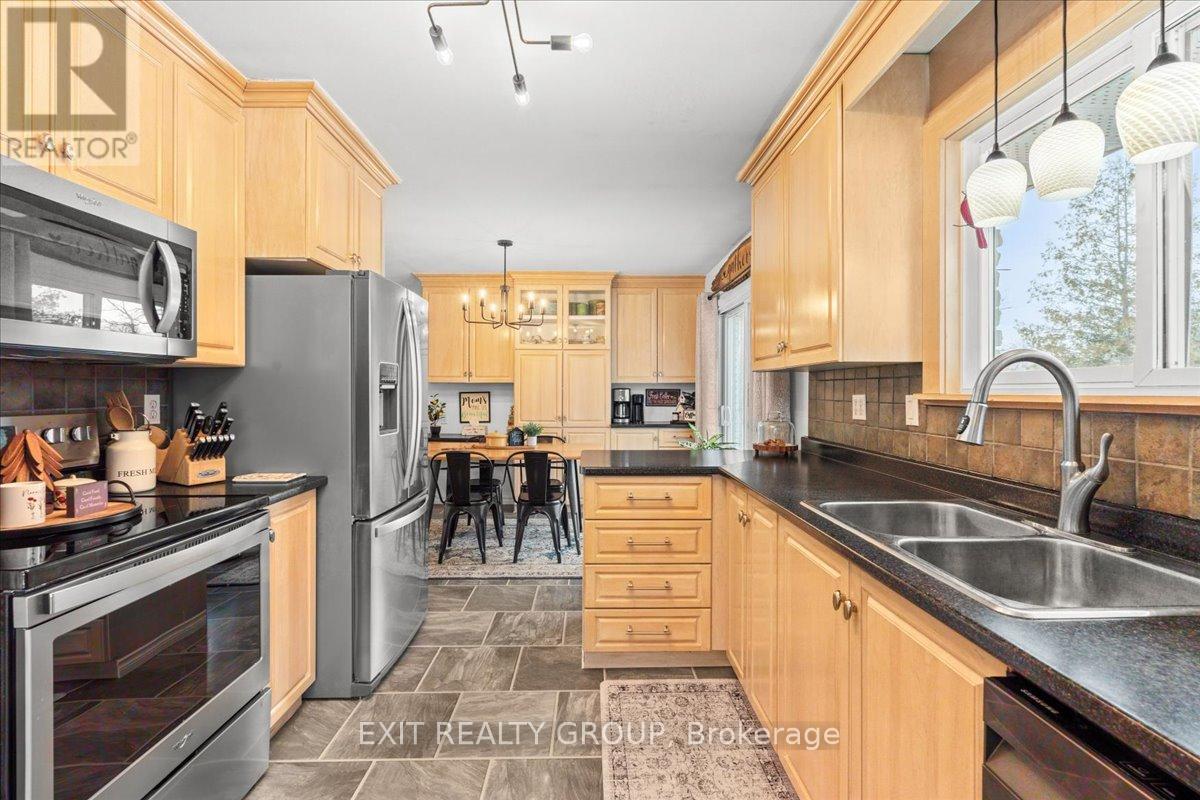 40 St Marks Road, Marmora And Lake, Ontario  K0K 2M0 - Photo 16 - X12373930