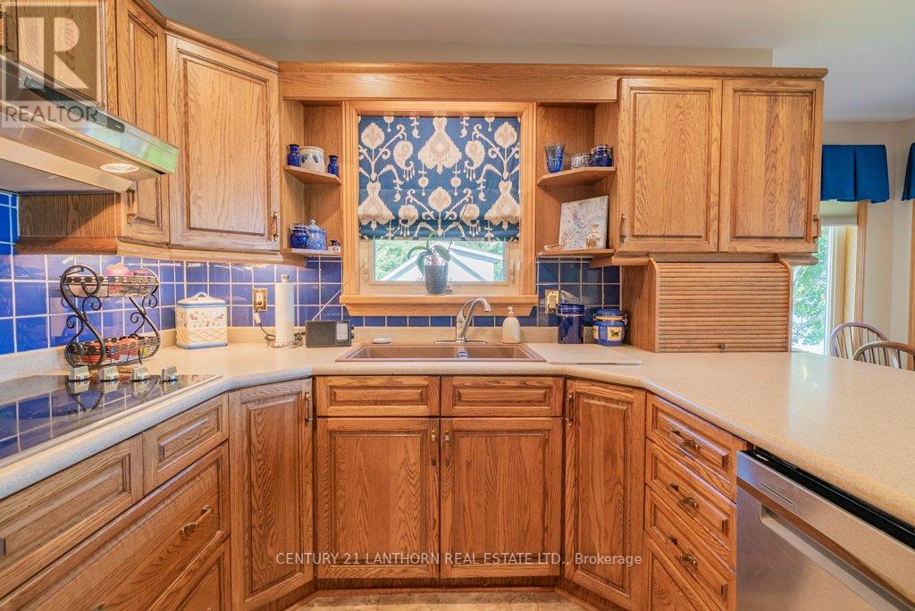3126b County Rd 8 Road, Prince Edward County, Ontario  K0K 2T0 - Photo 16 - X12374137