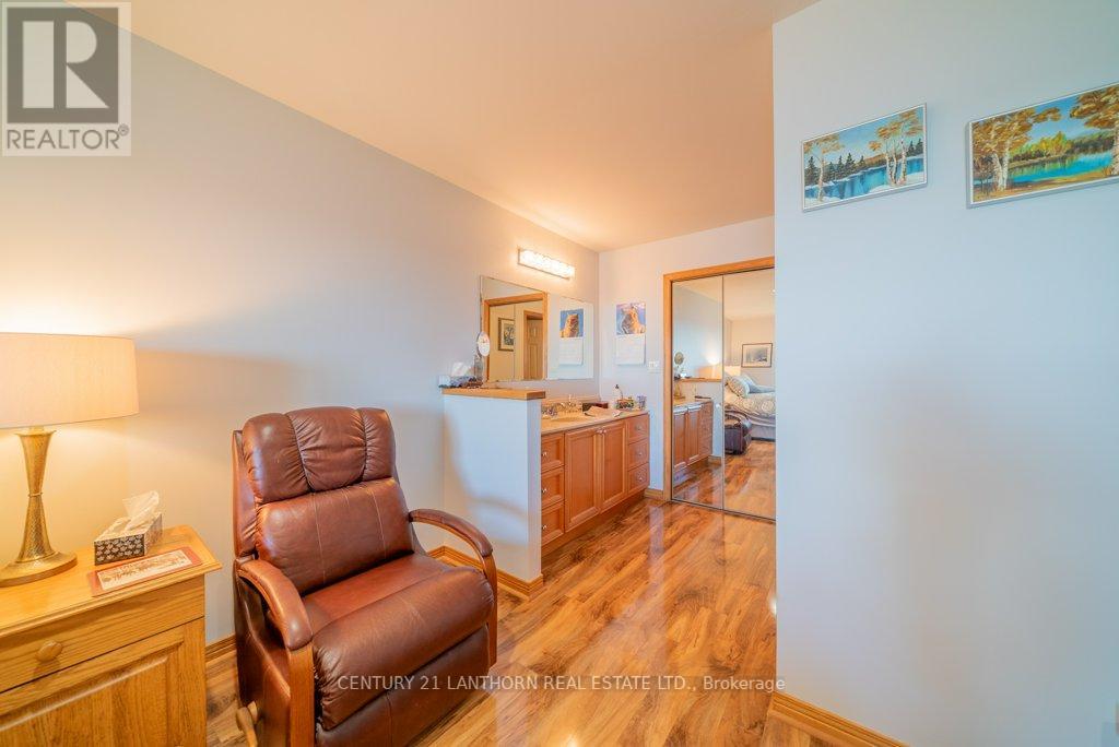 3126b County Rd 8 Road, Prince Edward County, Ontario  K0K 2T0 - Photo 23 - X12374137