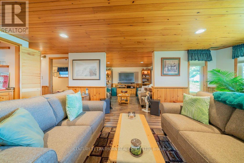 3126b County Rd 8 Road, Prince Edward County, Ontario  K0K 2T0 - Photo 27 - X12374137