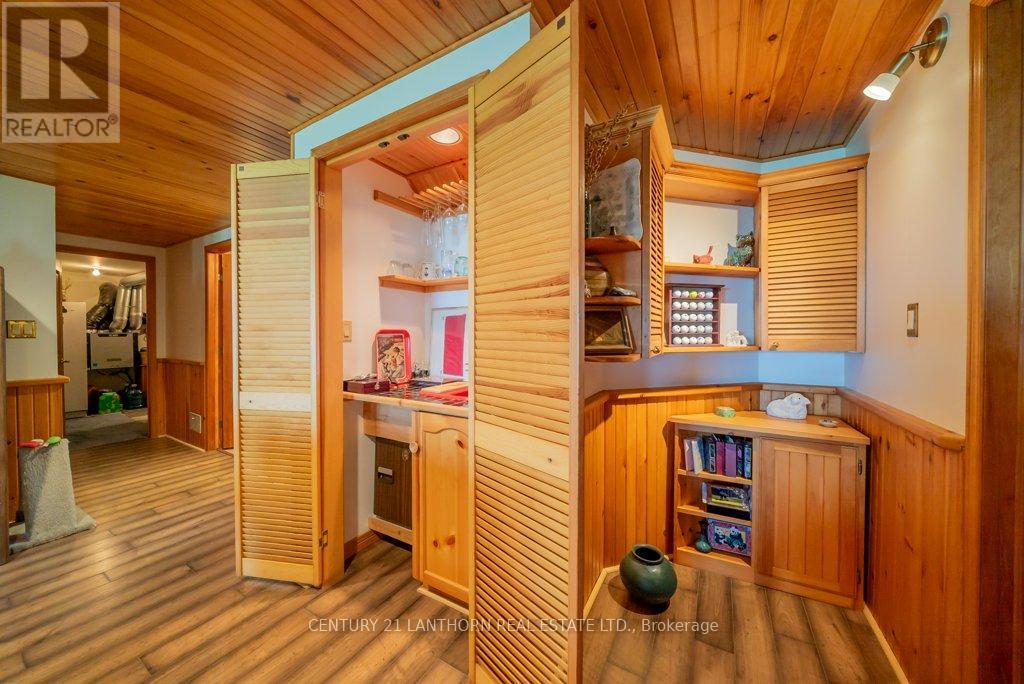 3126b County Rd 8 Road, Prince Edward County, Ontario  K0K 2T0 - Photo 31 - X12374137