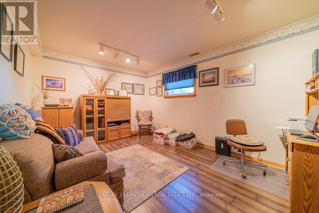 3126b County Rd 8 Road, Prince Edward County, Ontario  K0K 2T0 - Photo 32 - X12374137