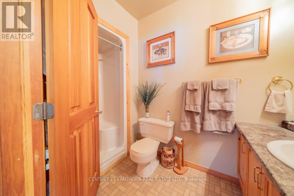 3126b County Rd 8 Road, Prince Edward County, Ontario  K0K 2T0 - Photo 33 - X12374137