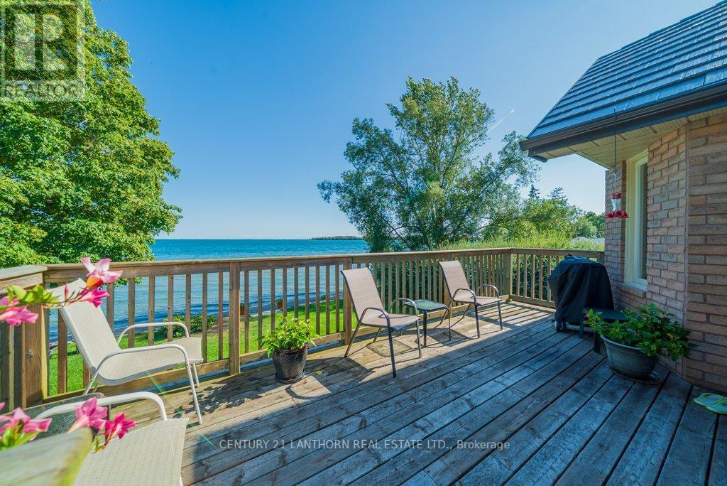 3126b County Rd 8 Road, Prince Edward County, Ontario  K0K 2T0 - Photo 36 - X12374137
