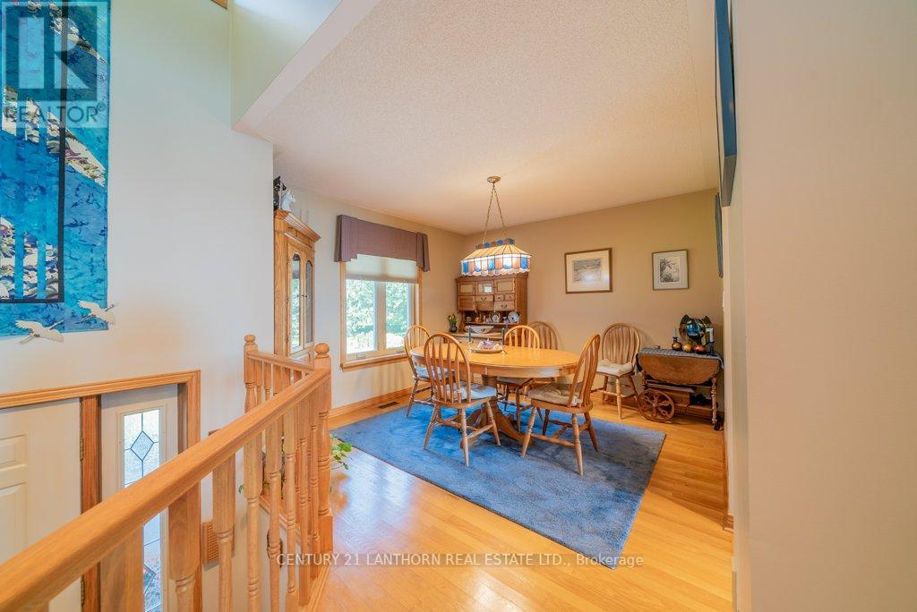 3126b County Rd 8 Road, Prince Edward County, Ontario  K0K 2T0 - Photo 9 - X12374137