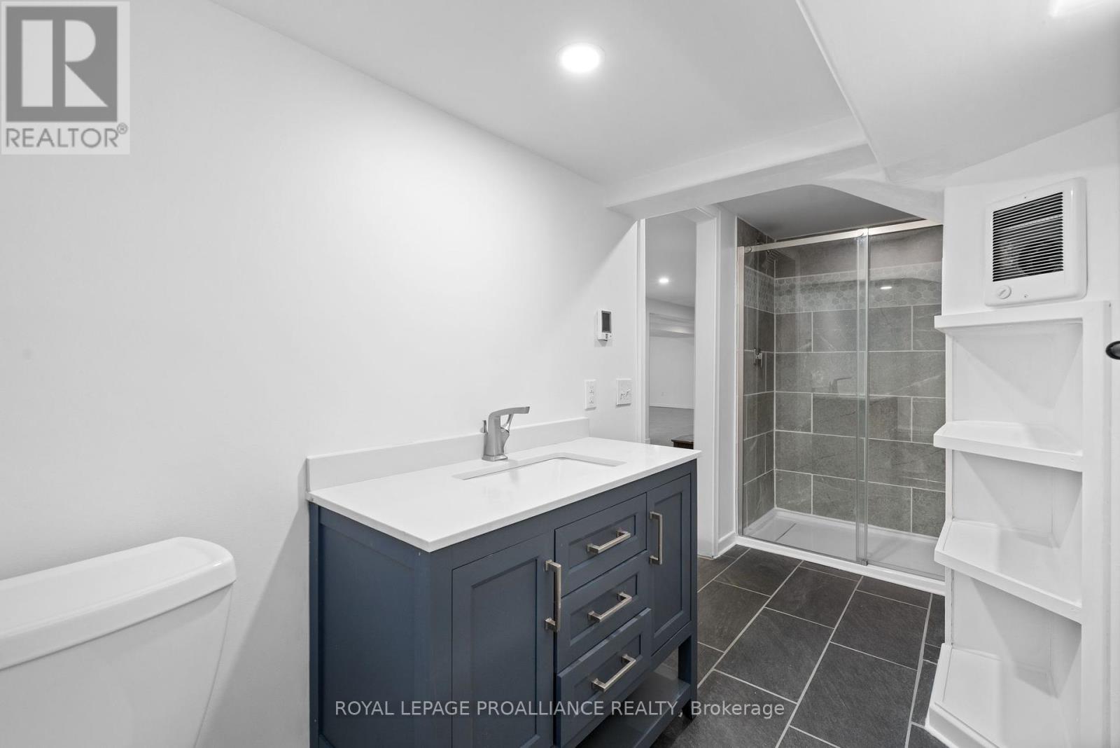 338 County Road 28, Prince Edward County, Ontario  K8N 4Z7 - Photo 37 - X12374643