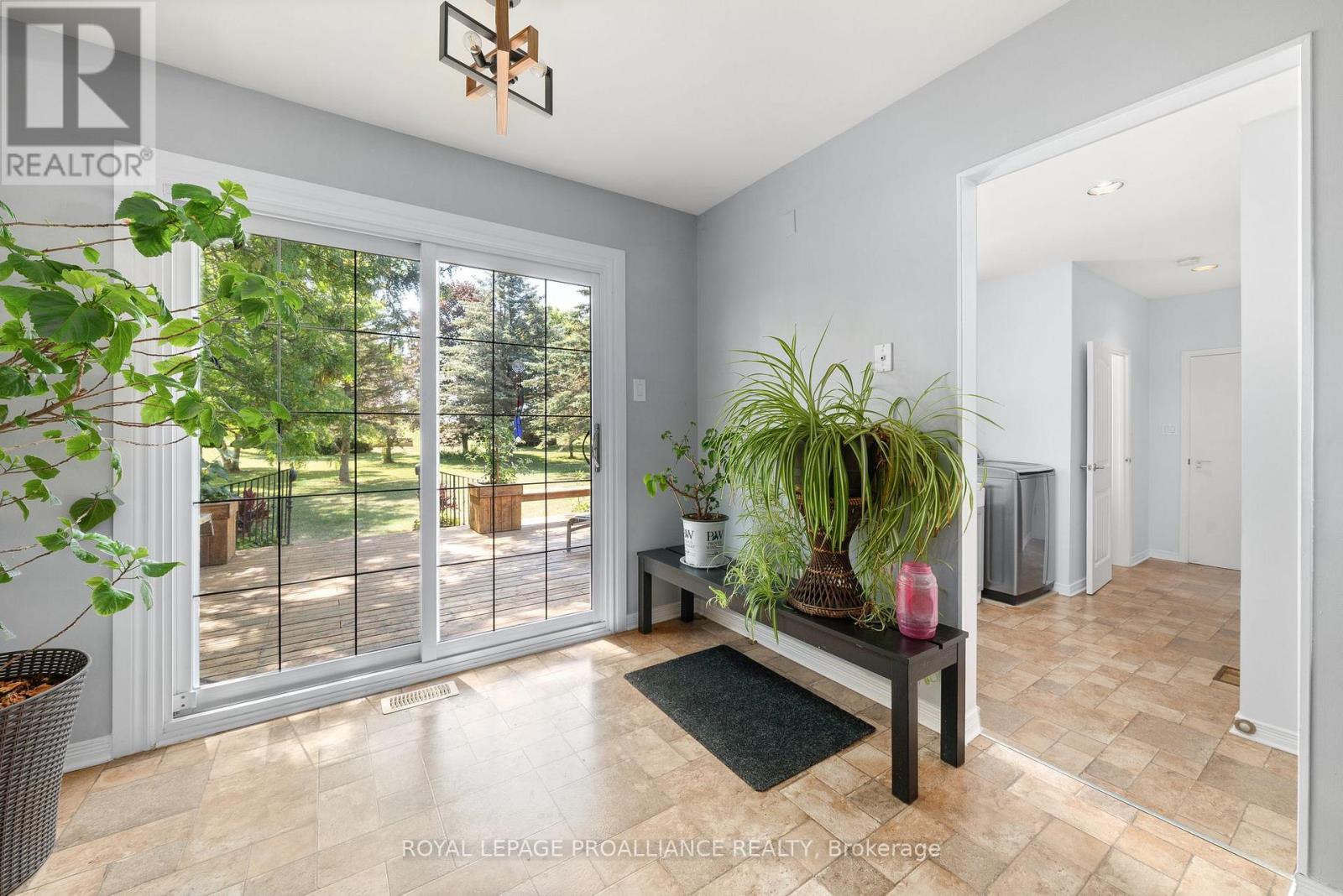 338 County Road 28, Prince Edward County, Ontario  K8N 4Z7 - Photo 38 - X12374643