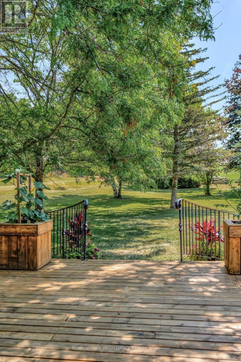 338 County Road 28, Prince Edward County, Ontario  K8N 4Z7 - Photo 43 - X12374643
