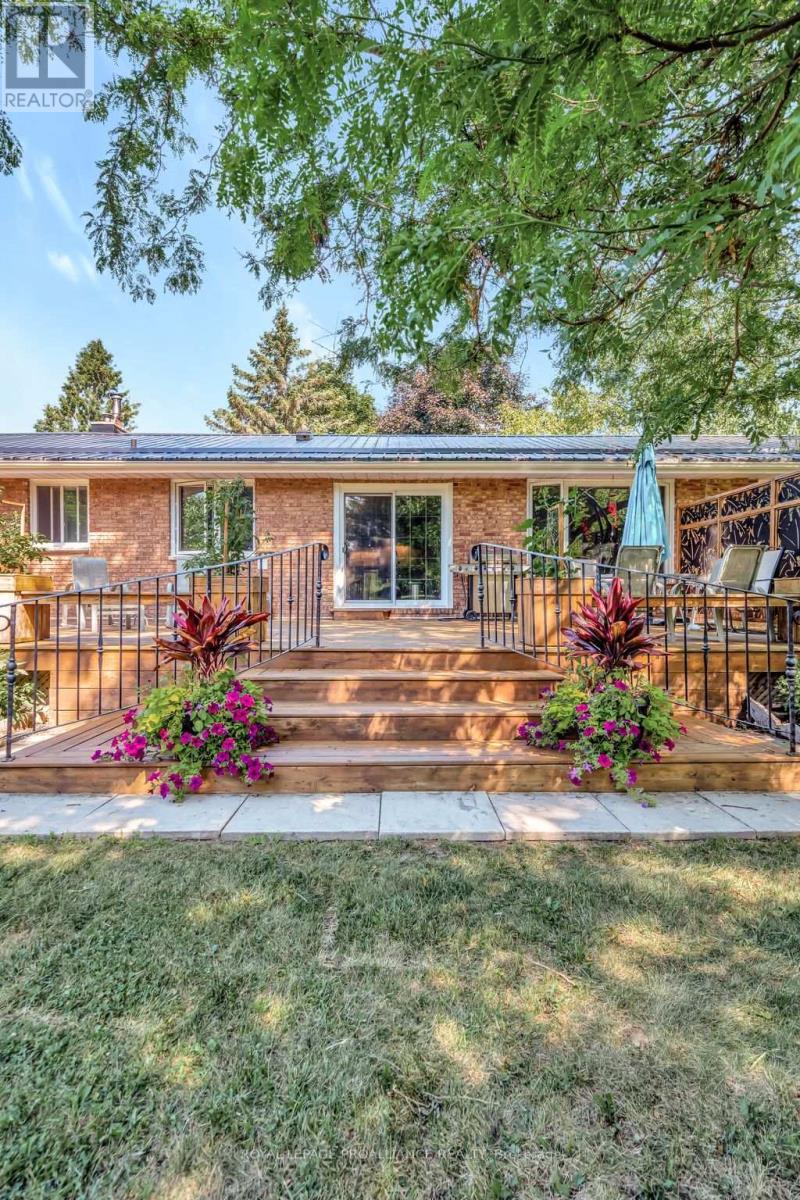 338 County Road 28, Prince Edward County, Ontario  K8N 4Z7 - Photo 45 - X12374643