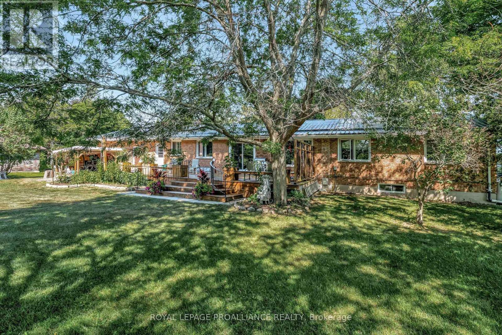 338 County Road 28, Prince Edward County, Ontario  K8N 4Z7 - Photo 50 - X12374643
