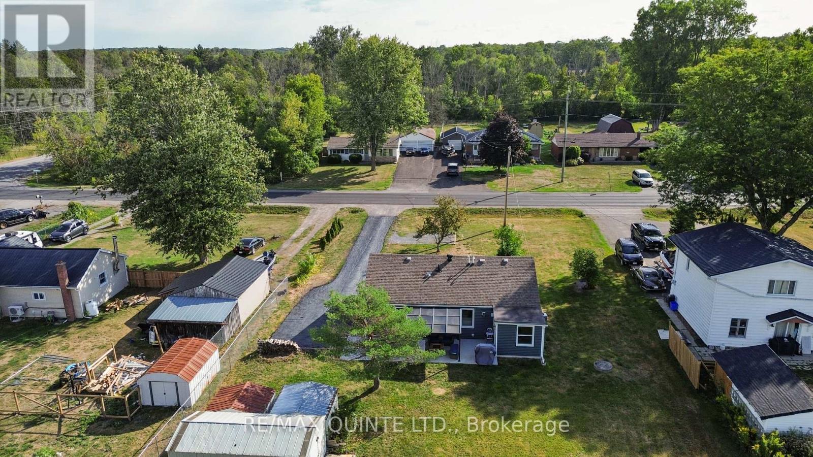69 Ashley Street, Belleville, Ontario  K0K 2B0 - Photo 44 - X12375058