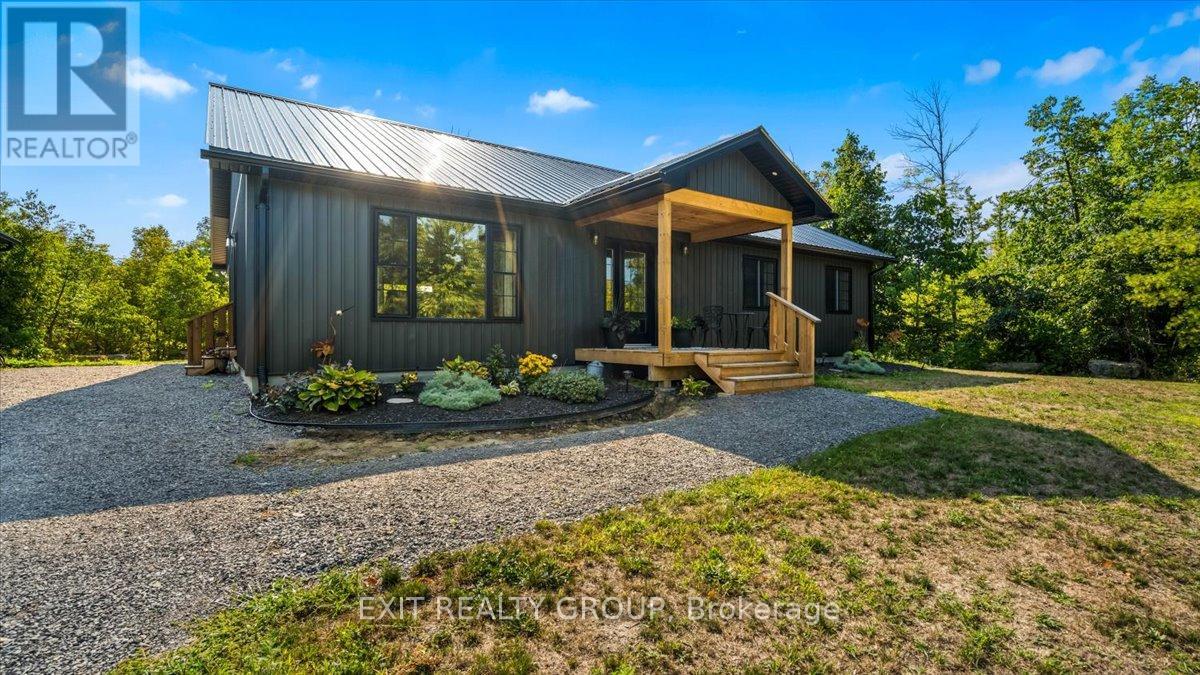 32 Marble Court, Marmora And Lake, Ontario  K0K 2M0 - Photo 2 - X12375499