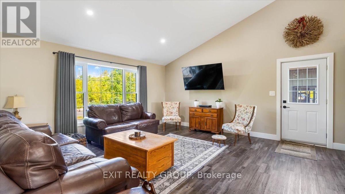 32 Marble Court, Marmora And Lake, Ontario  K0K 2M0 - Photo 6 - X12375499