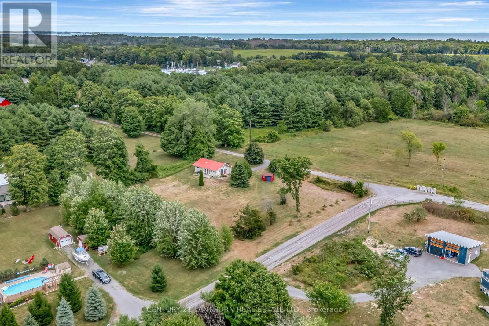 80 Prinyers Cove Crescent, Prince Edward County, Ontario  K0K 2T0 - Photo 35 - X12375902