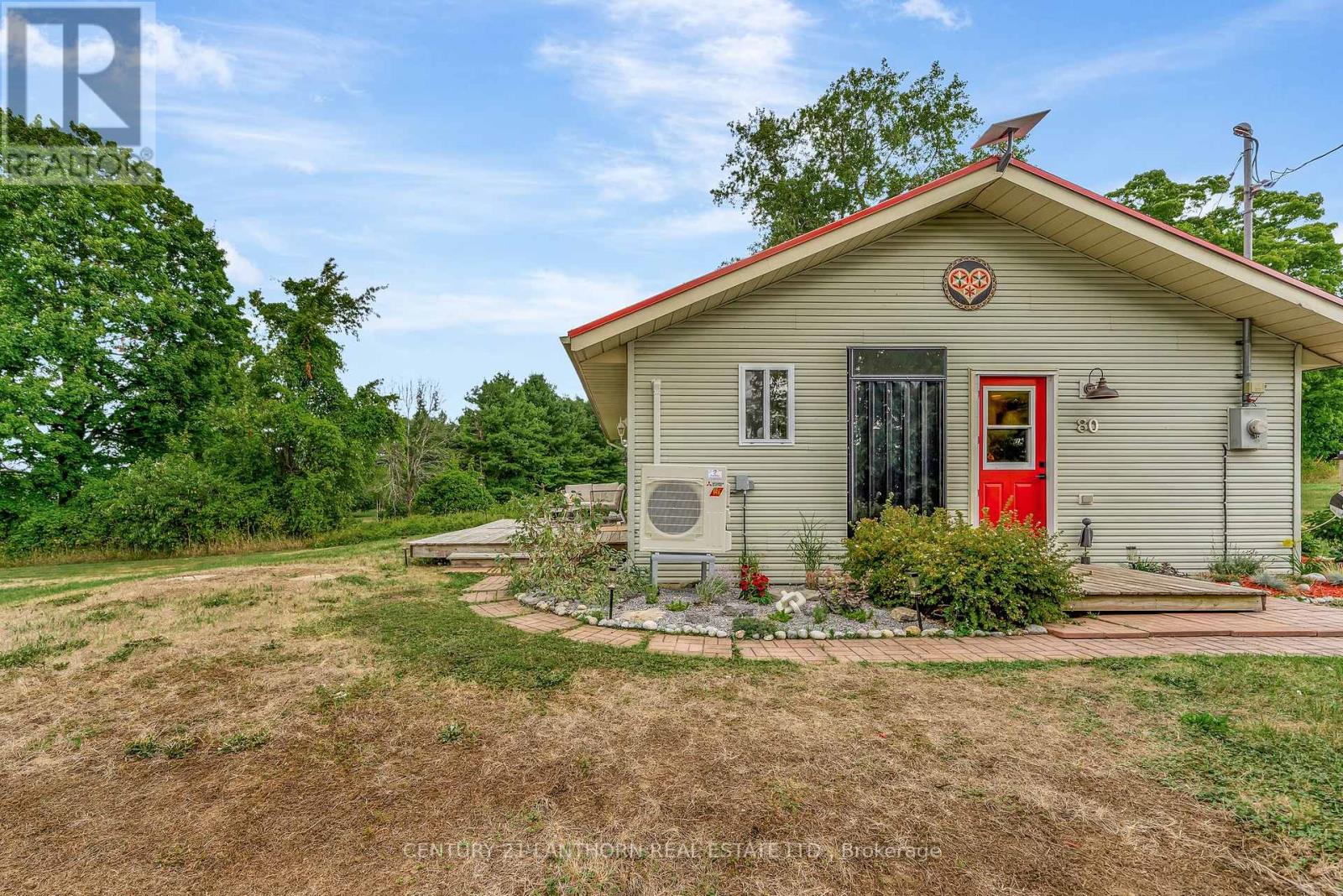 80 Prinyers Cove Crescent, Prince Edward County, Ontario  K0K 2T0 - Photo 4 - X12375902