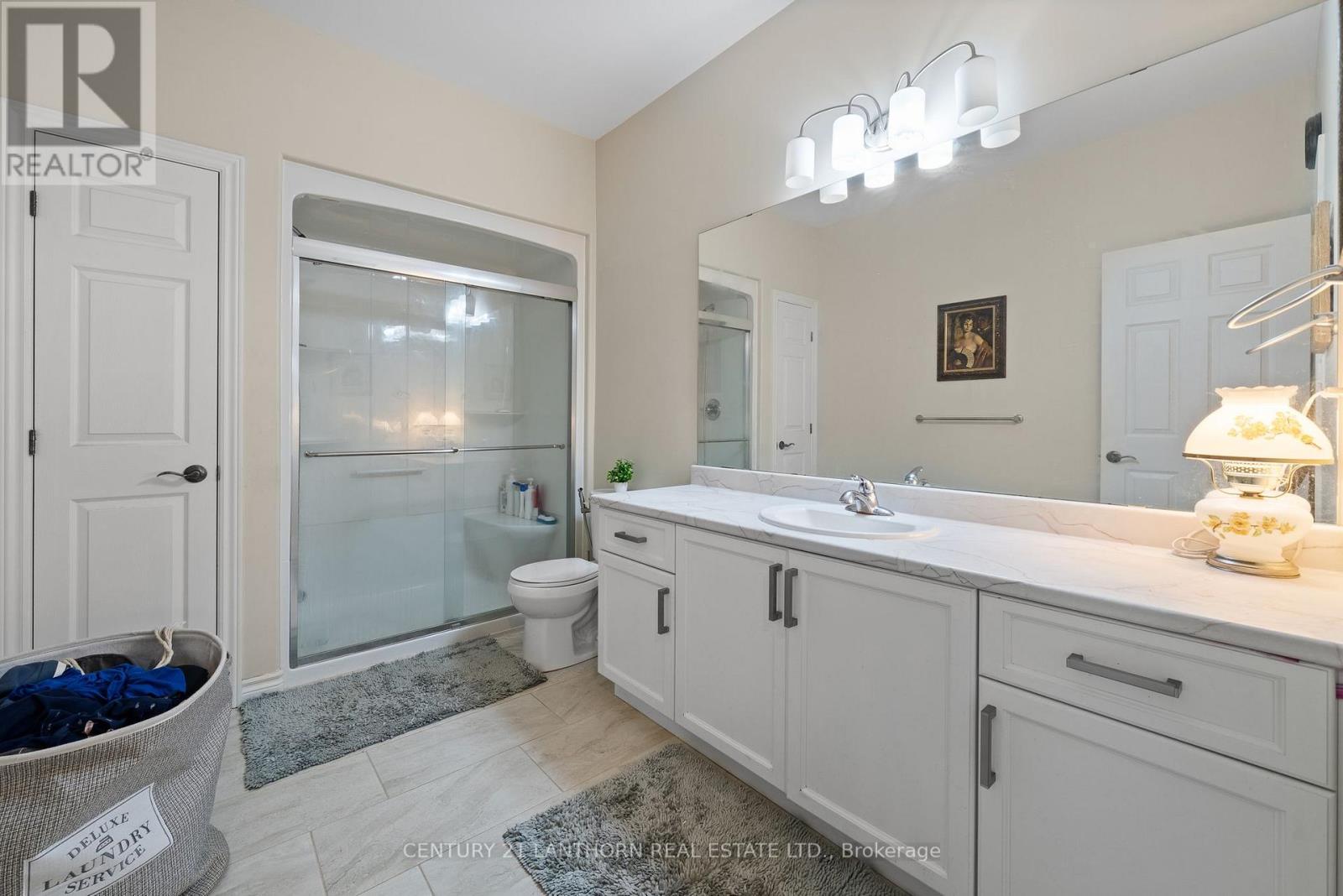 90 Covington Crescent, Belleville, Ontario  K8N 0L1 - Photo 14 - X12376252