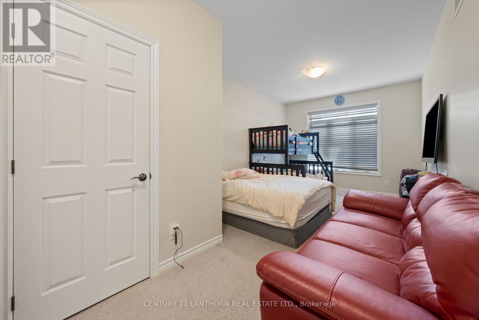 90 Covington Crescent, Belleville, Ontario  K8N 0L1 - Photo 18 - X12376252