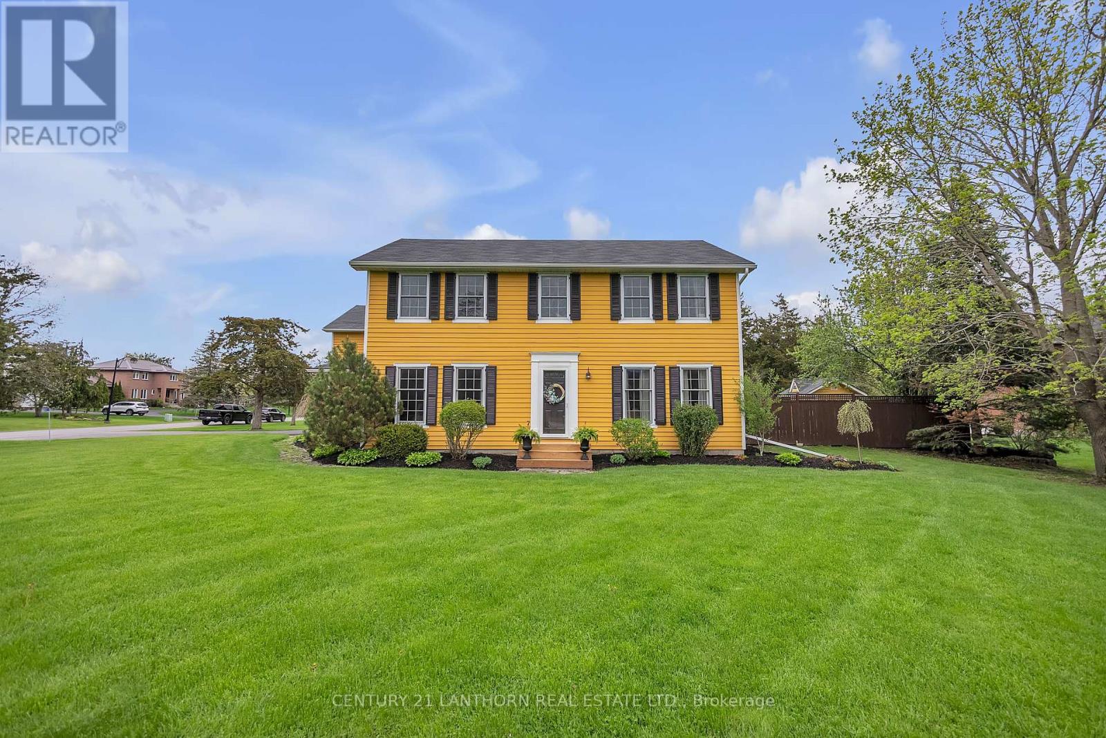 66 O'neill Drive, Belleville, Ontario  K8N 4Z4 - Photo 4 - X12377049