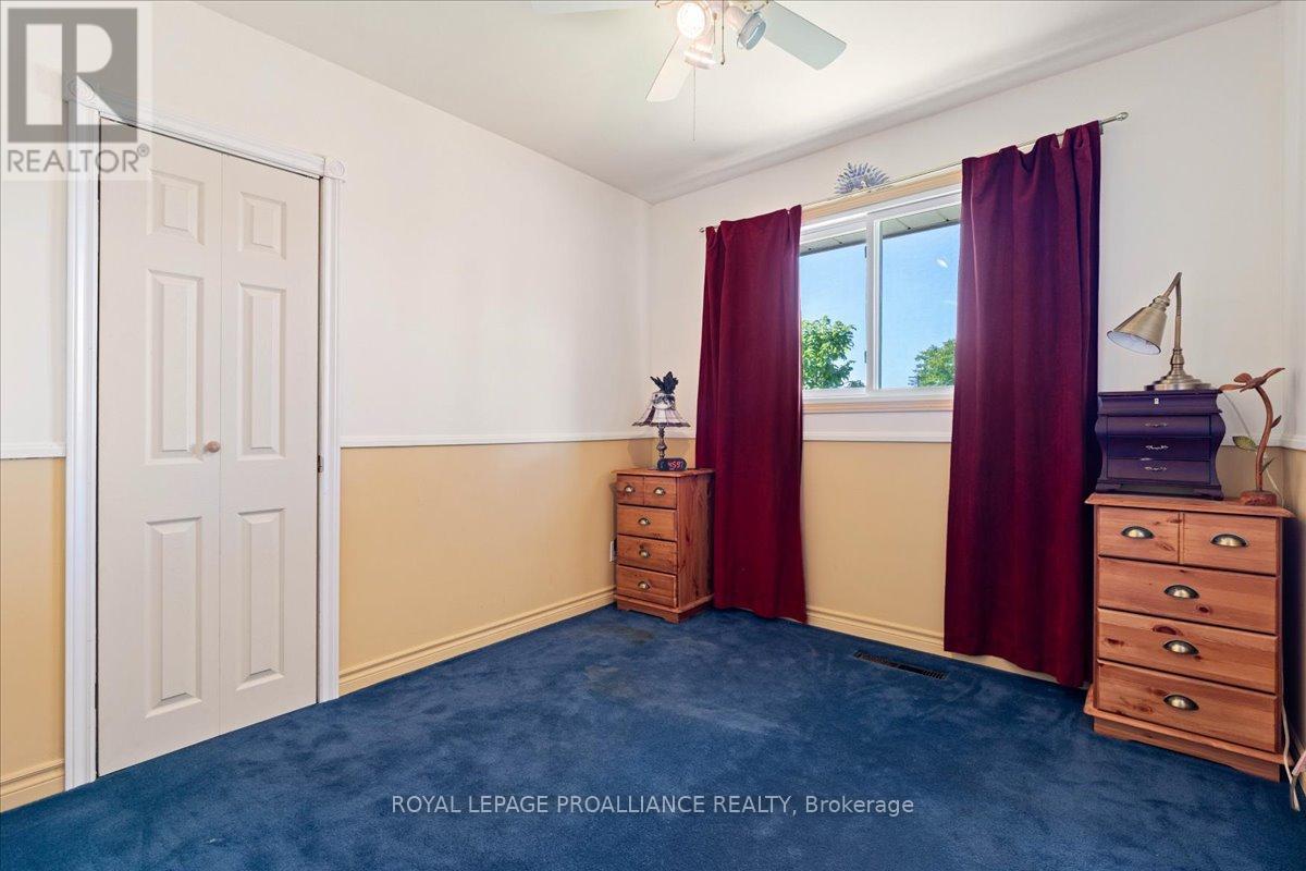 106 Lemoine Street, Belleville, Ontario  K8P 4H1 - Photo 17 - X12377388