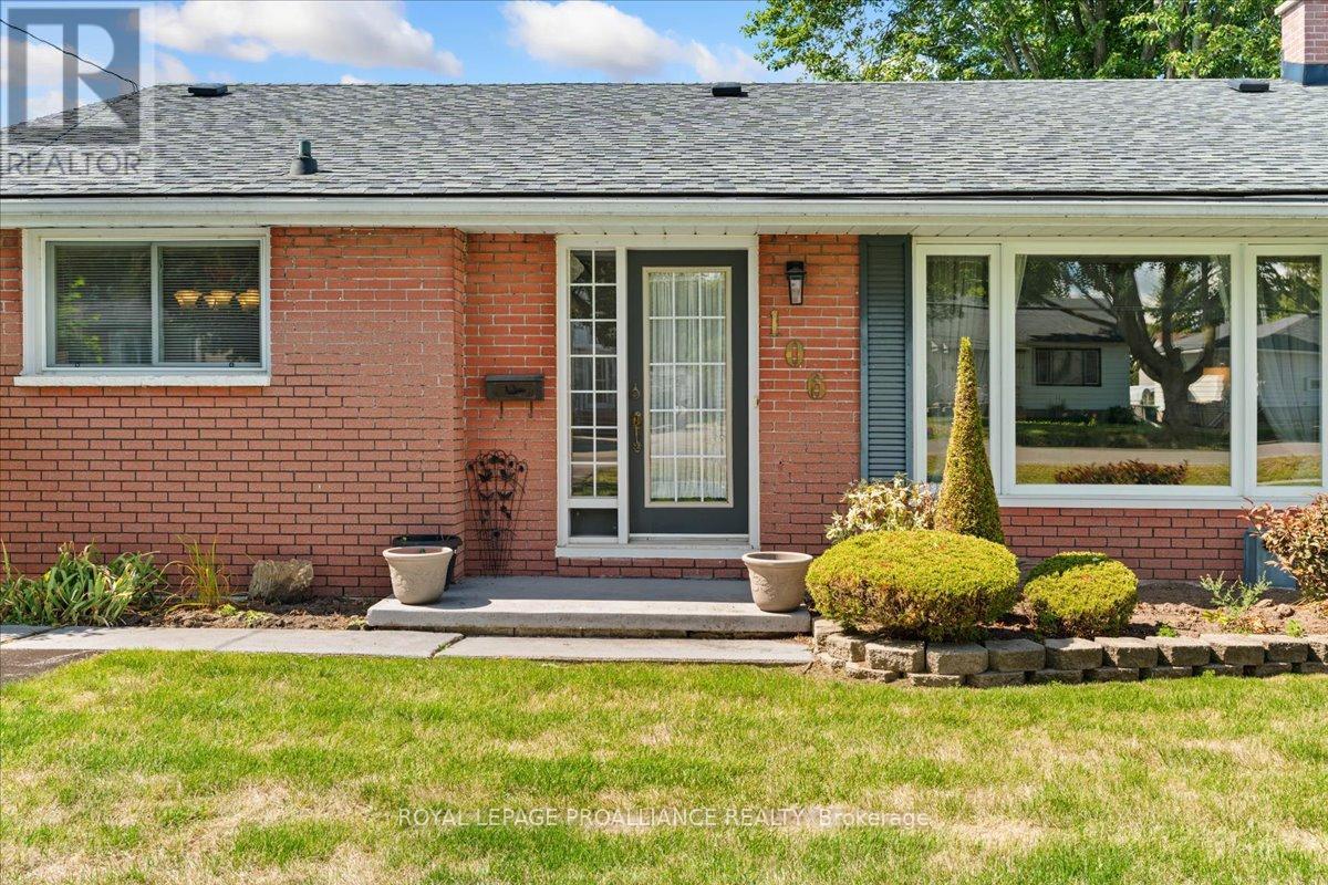 106 Lemoine Street, Belleville, Ontario  K8P 4H1 - Photo 33 - X12377388