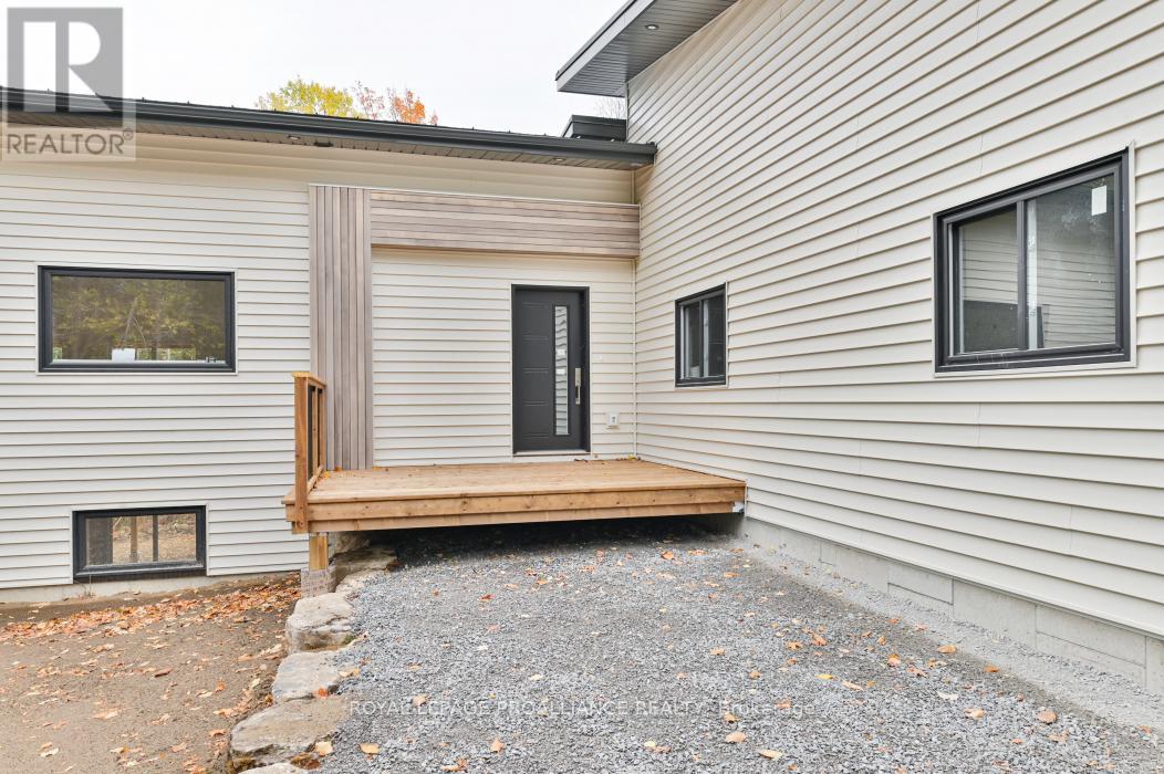 1378 Slab Street, Centre Hastings, Ontario  K0K 2K0 - Photo 41 - X12378087