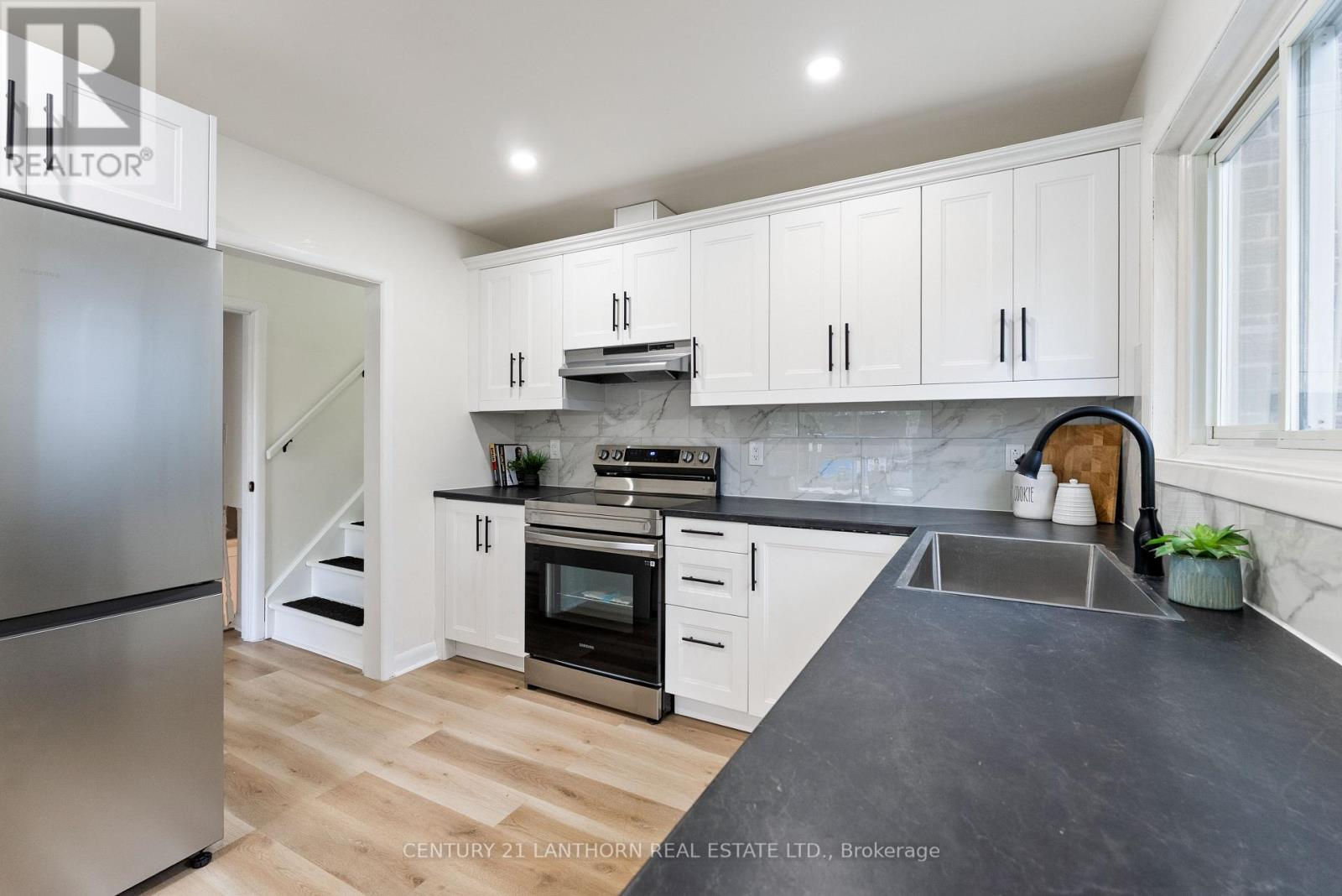 94 Rollins Drive, Belleville, Ontario  K8N 4J5 - Photo 13 - X12379192