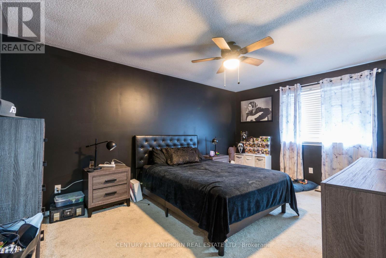 19 Bogart Crescent, Belleville, Ontario  K8P 5E9 - Photo 14 - X12379740