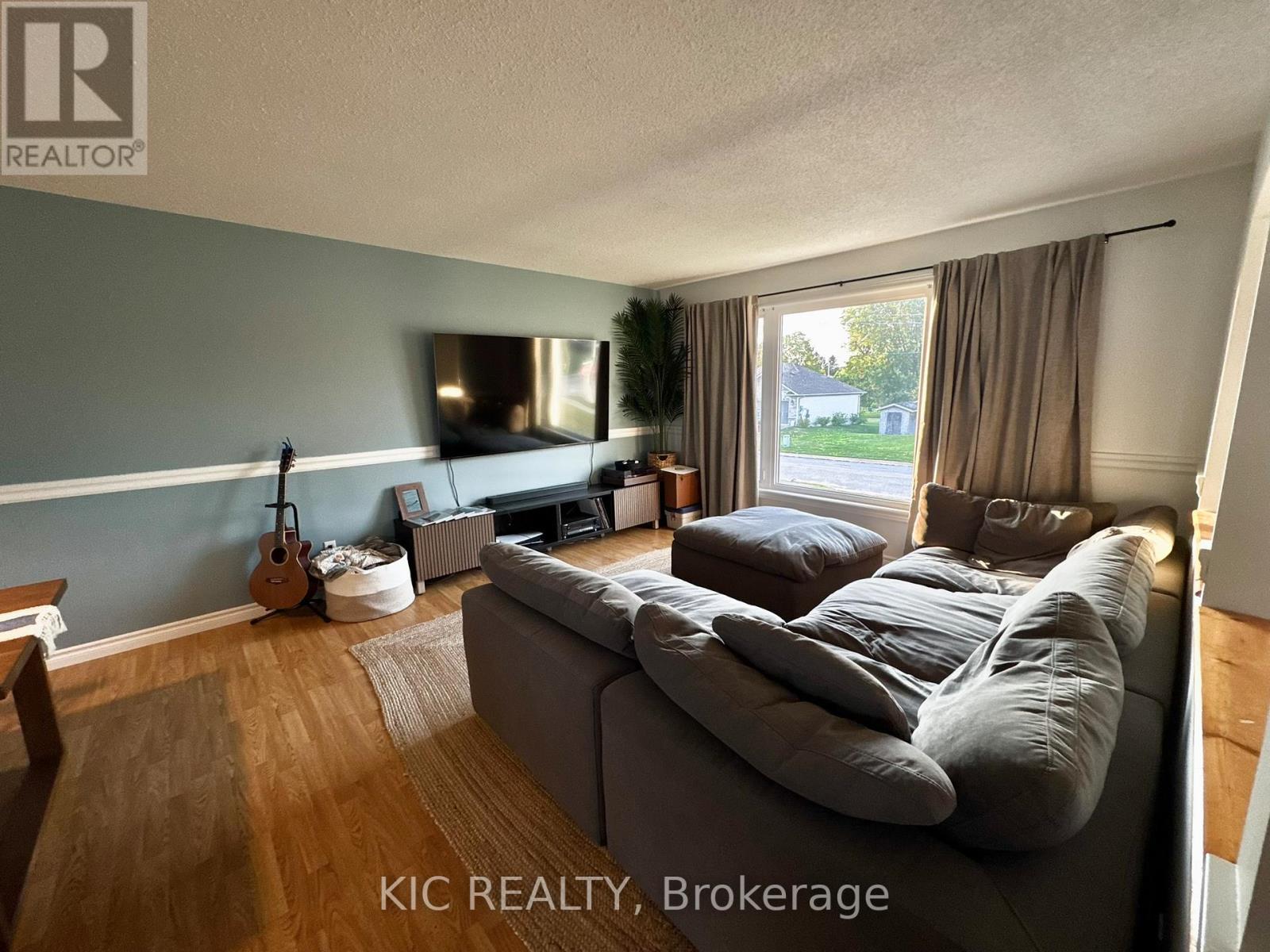 3 Creekside Drive, Stirling-Rawdon, Ontario  K0K 3E0 - Photo 4 - X12379788