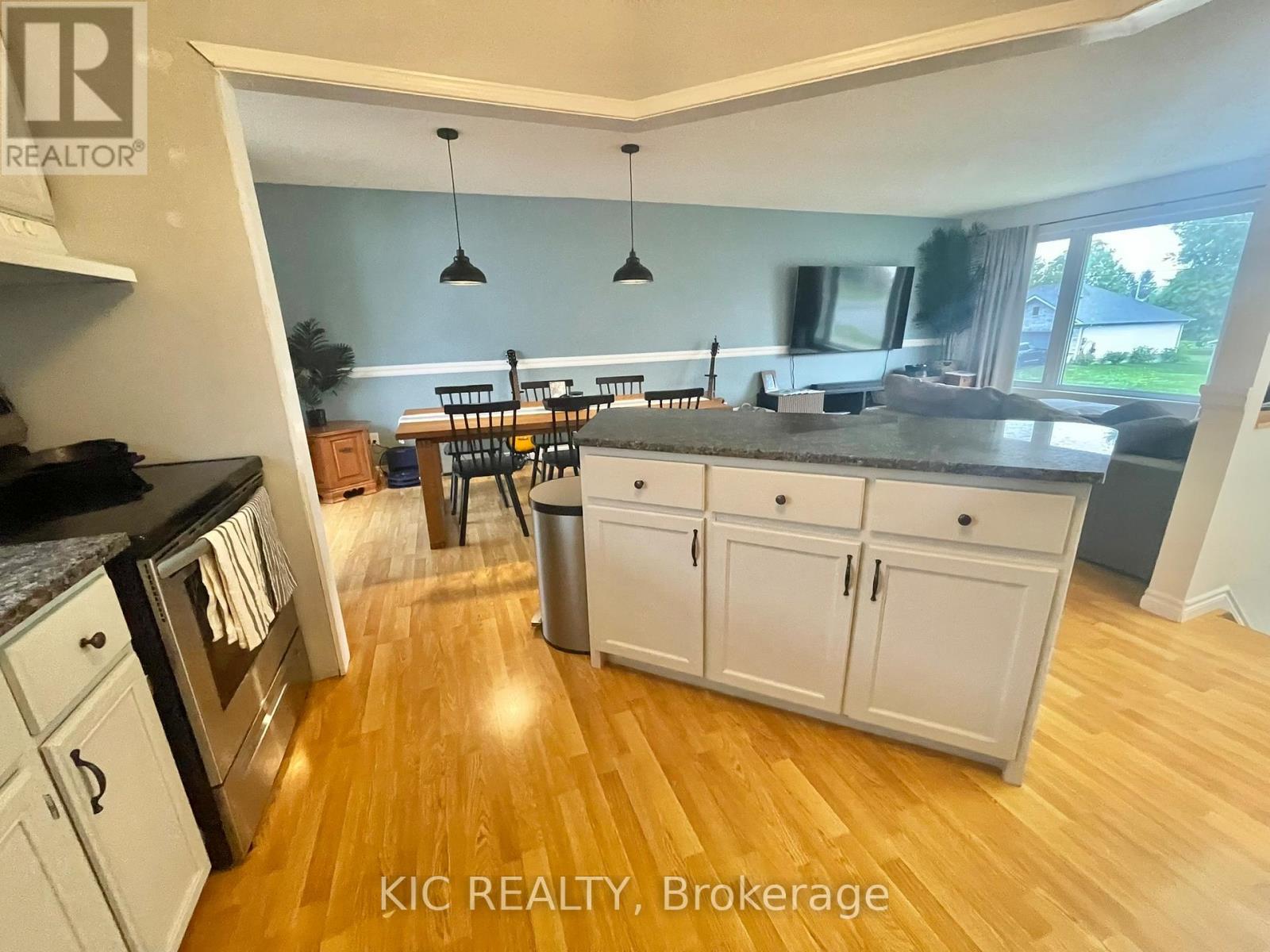 3 Creekside Drive, Stirling-Rawdon, Ontario  K0K 3E0 - Photo 7 - X12379788