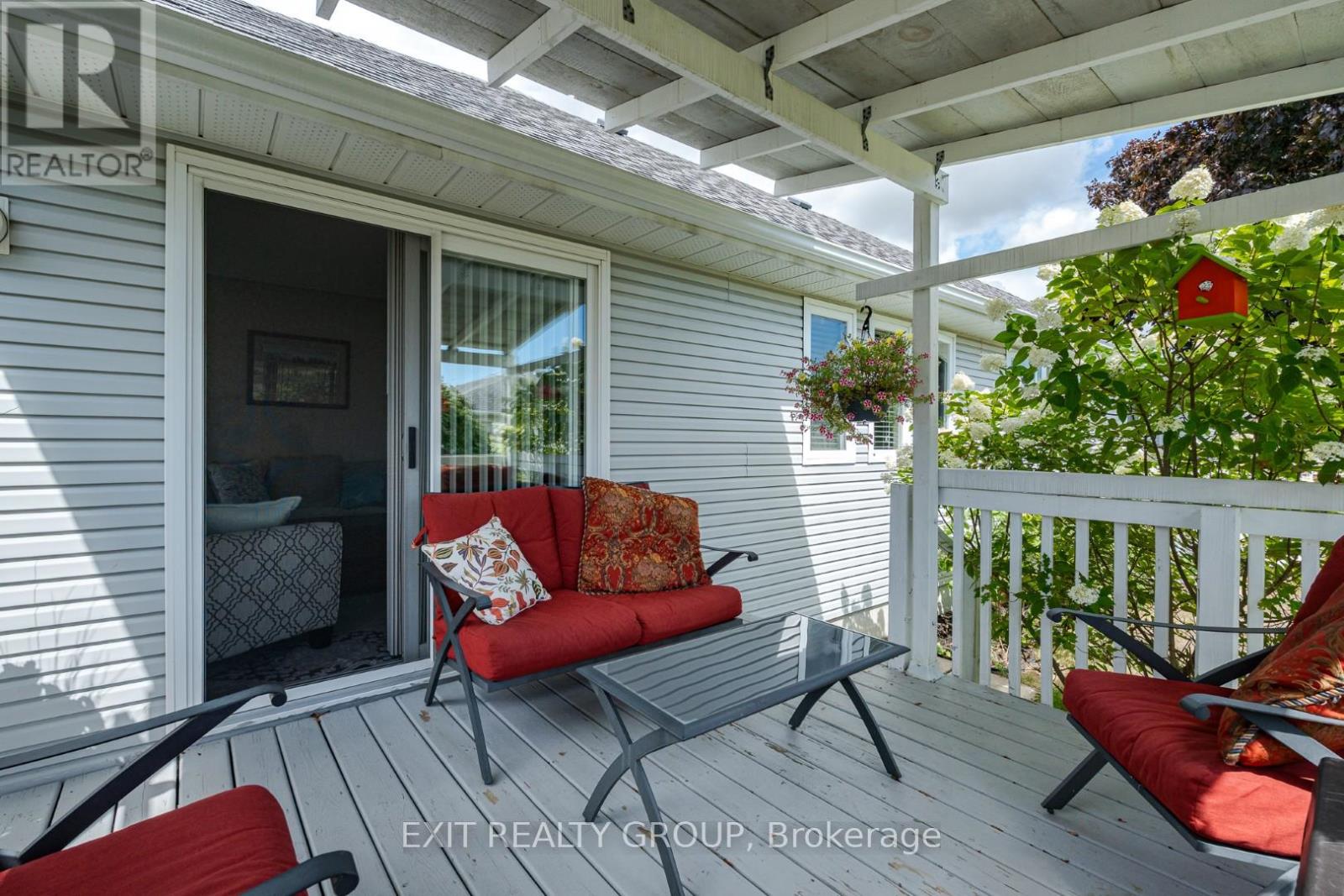 5 Empire Boulevard, Prince Edward County, Ontario  K0K 3L0 - Photo 24 - X12380143