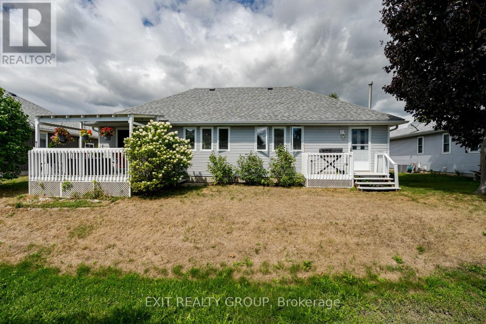 5 Empire Boulevard, Prince Edward County, Ontario  K0K 3L0 - Photo 28 - X12380143