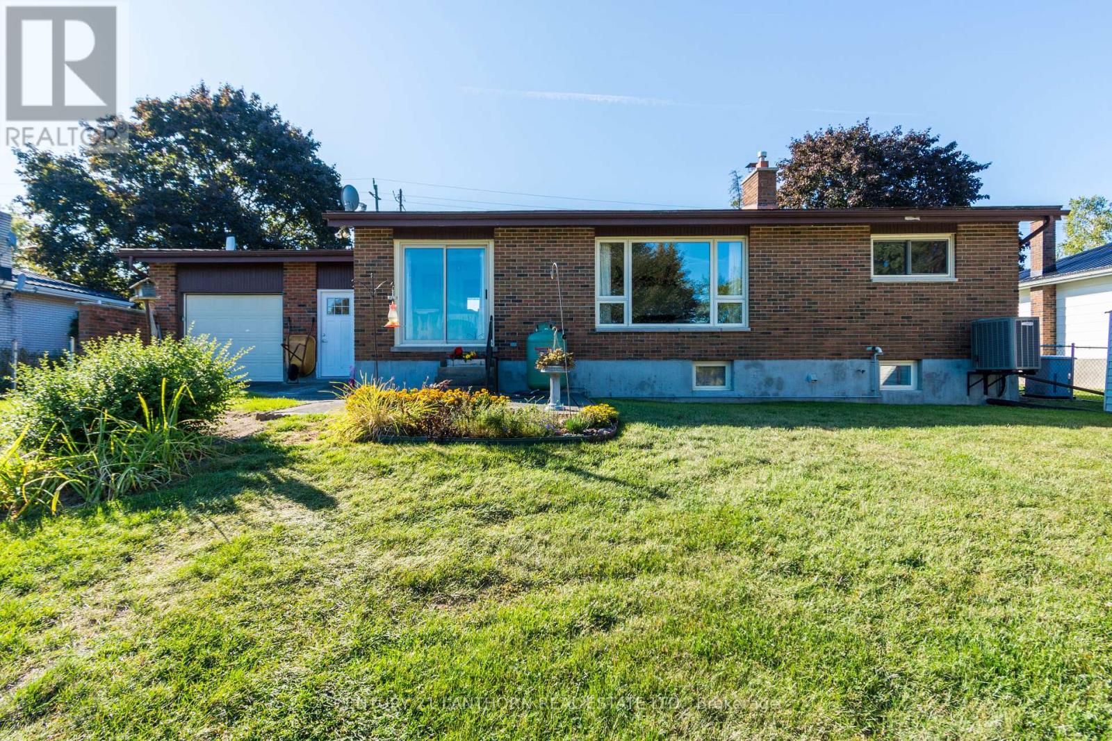 503 Wallbridge Road, Belleville, Ontario  K8N 4Z5 - Photo 27 - X12380573