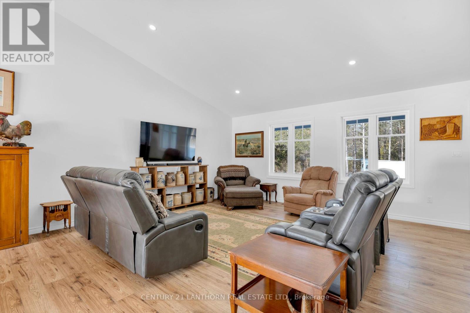 533 Old Marmora Road, Madoc, Ontario  K0K 2K0 - Photo 11 - X12380863