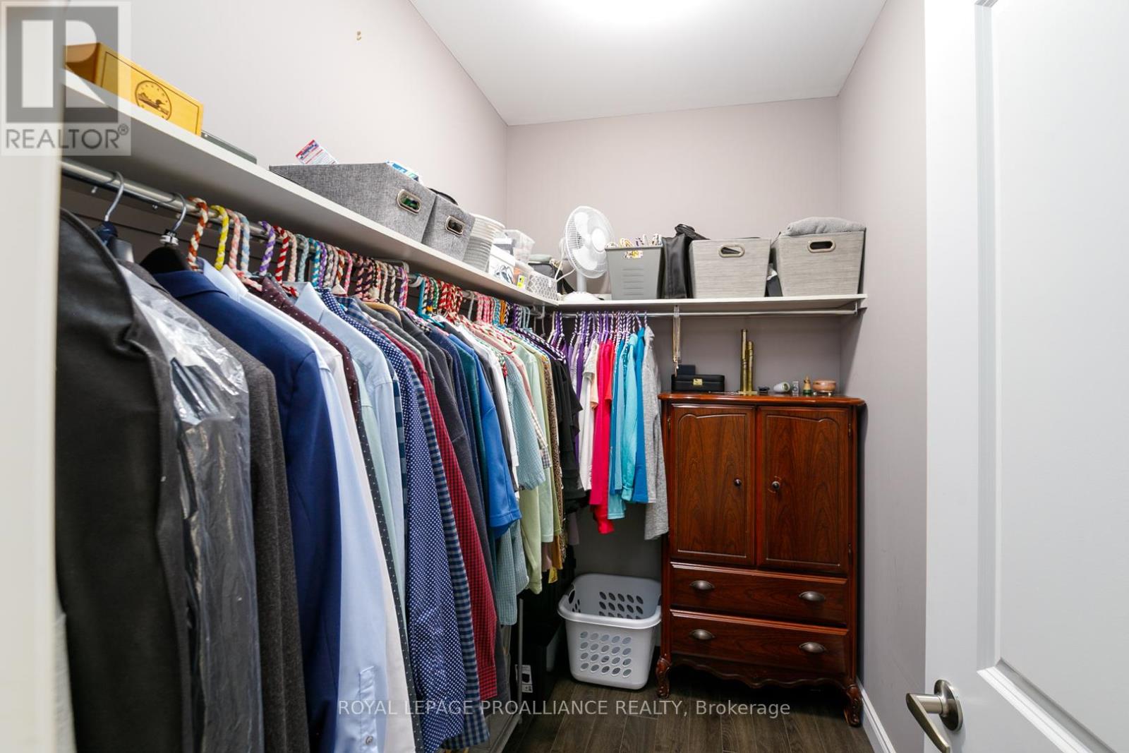81 Sienna Avenue, Belleville, Ontario  K8P 0E9 - Photo 17 - X12381042