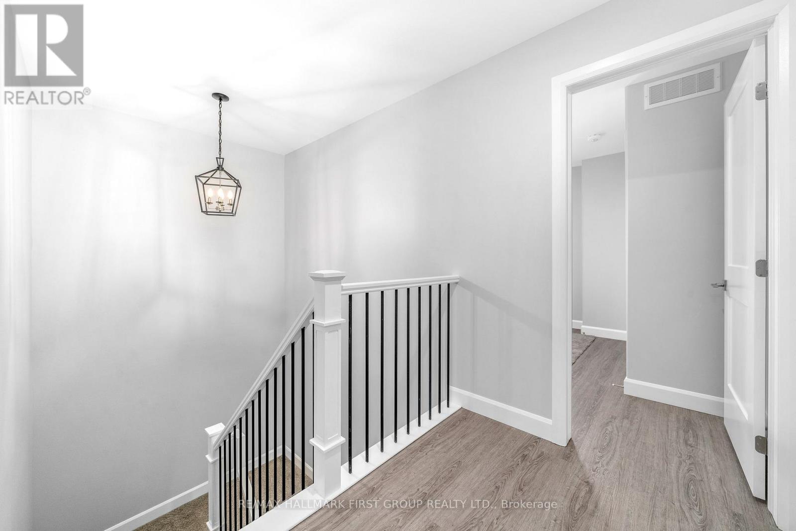 18 Stinson Avenue, Belleville, Ontario  K8P 5N9 - Photo 18 - X12382264