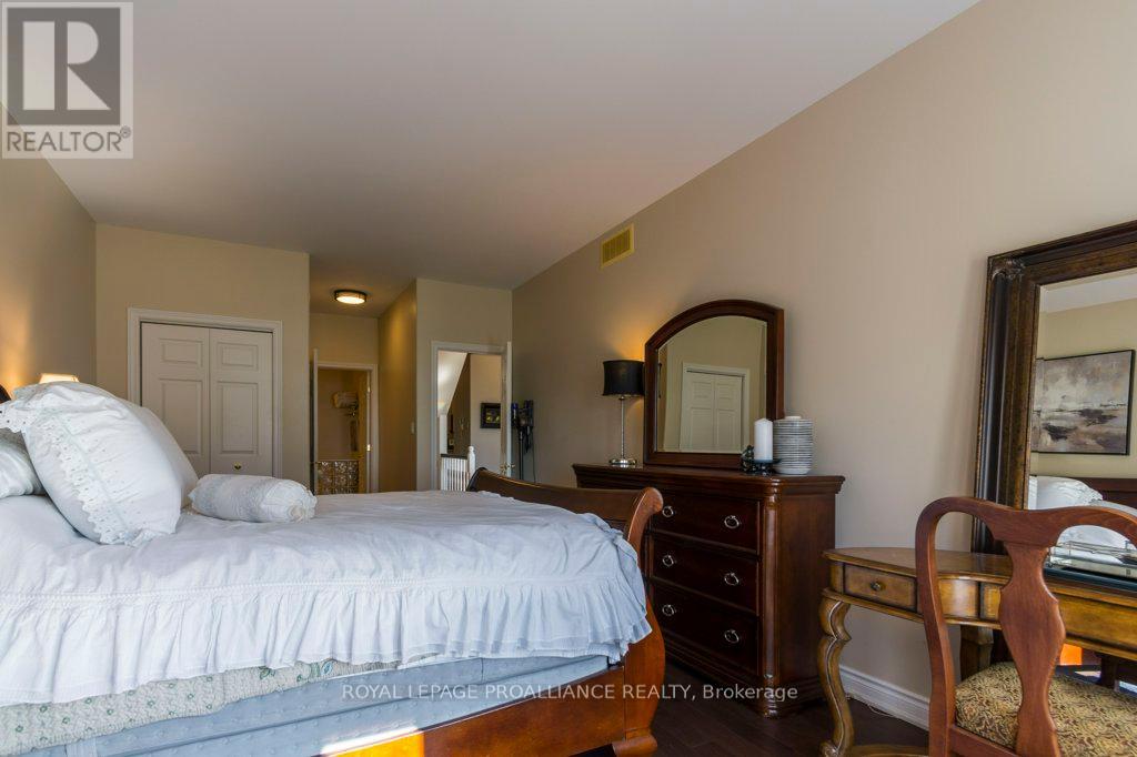 2 - 355 Dundas Street W, Belleville, Ontario  K8P 1B3 - Photo 27 - X12382282
