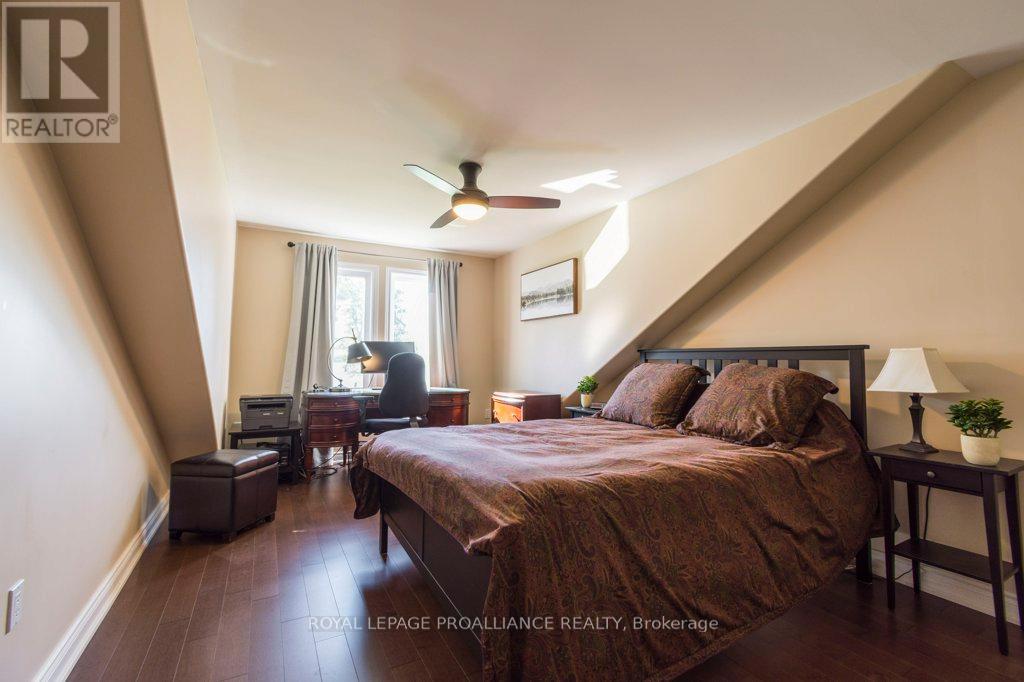 2 - 355 Dundas Street W, Belleville, Ontario  K8P 1B3 - Photo 32 - X12382282