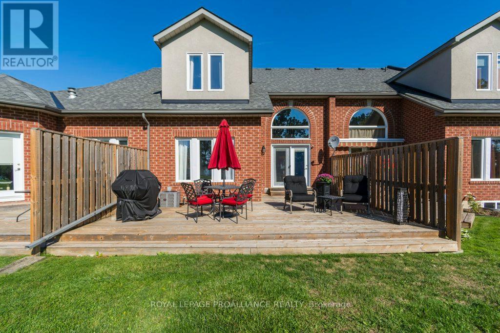 2 - 355 Dundas Street W, Belleville, Ontario  K8P 1B3 - Photo 38 - X12382282